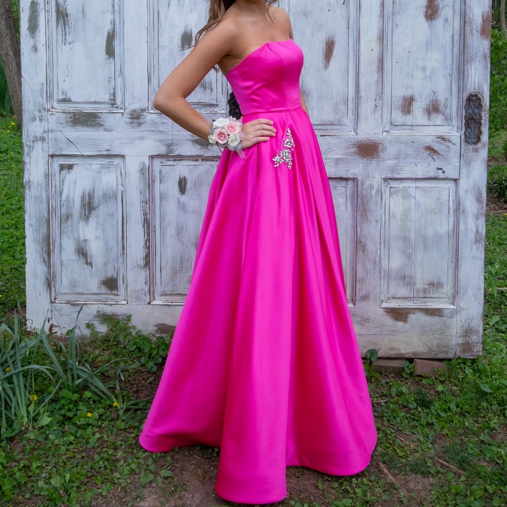 Sherri Hill Pink Strapless Dress